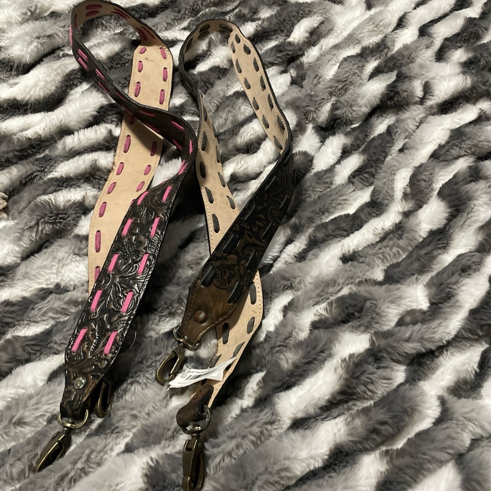 Stylish Leather Bag Straps with Pink Accents